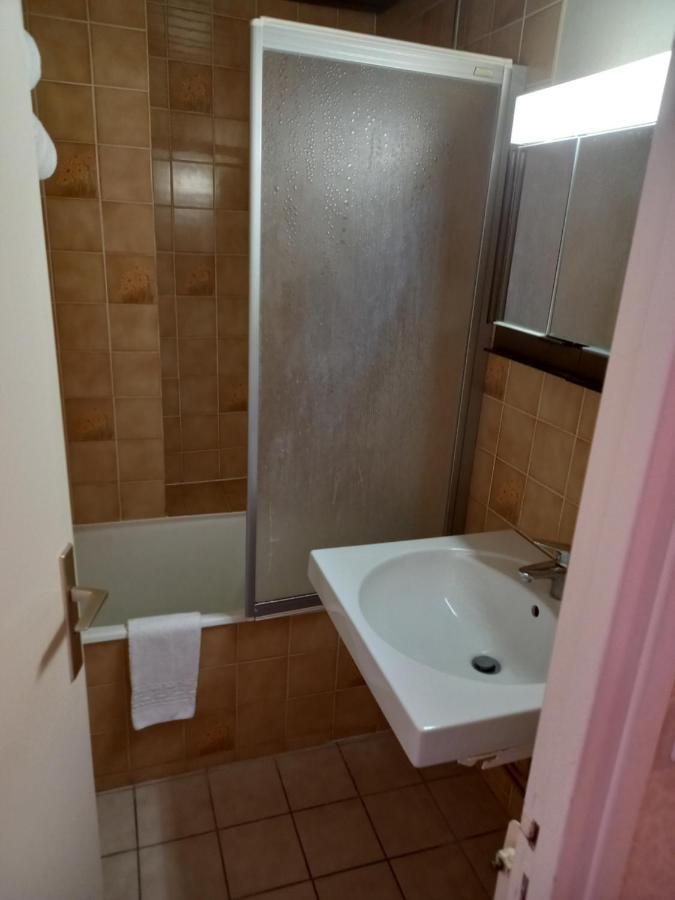 Hotel Des Cymaises Semur-en-Auxois Εξωτερικό φωτογραφία